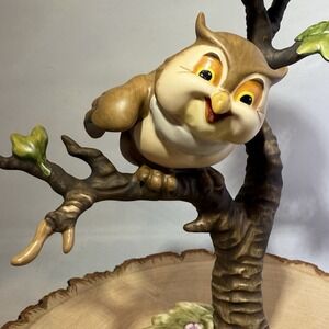 Disney WDCC Bambi Friend Owl What's Going On Around Here? Figurine Retired 1998